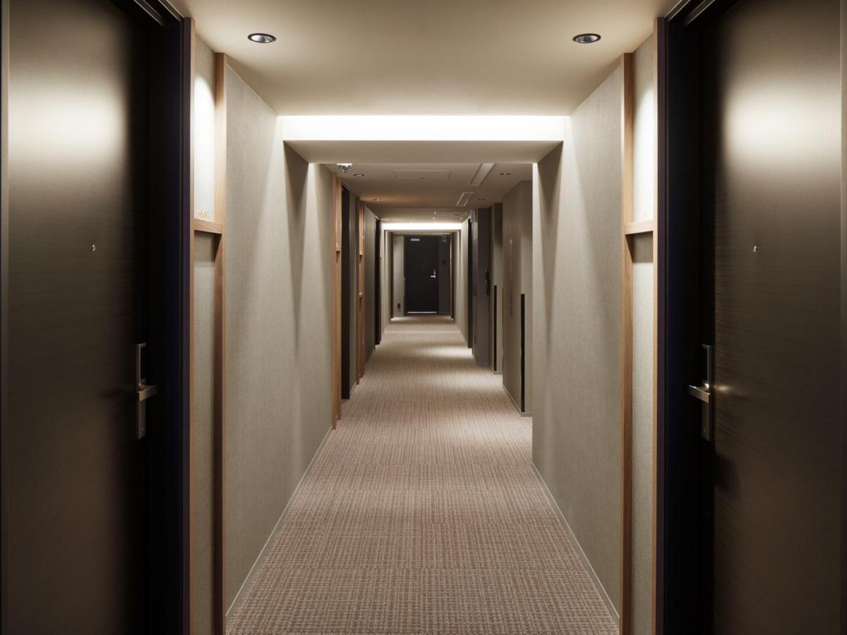 Lamp Light Books Hotel Sapporo Bagian luar foto
